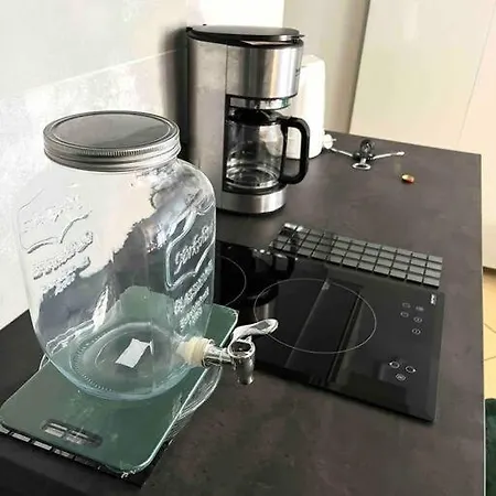 Sea Promenade Luxury 公寓 *